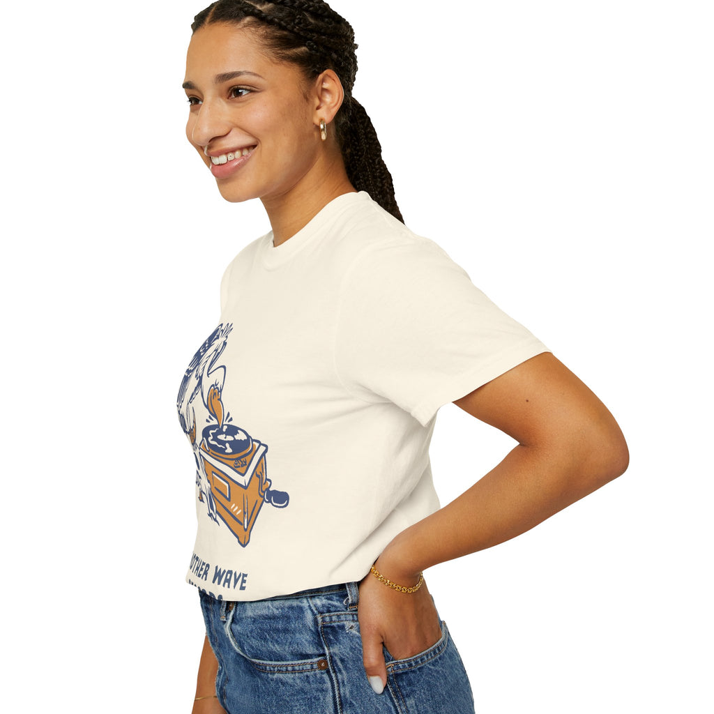 Another Wave Records – Vulture Crate Tee (Front Print)