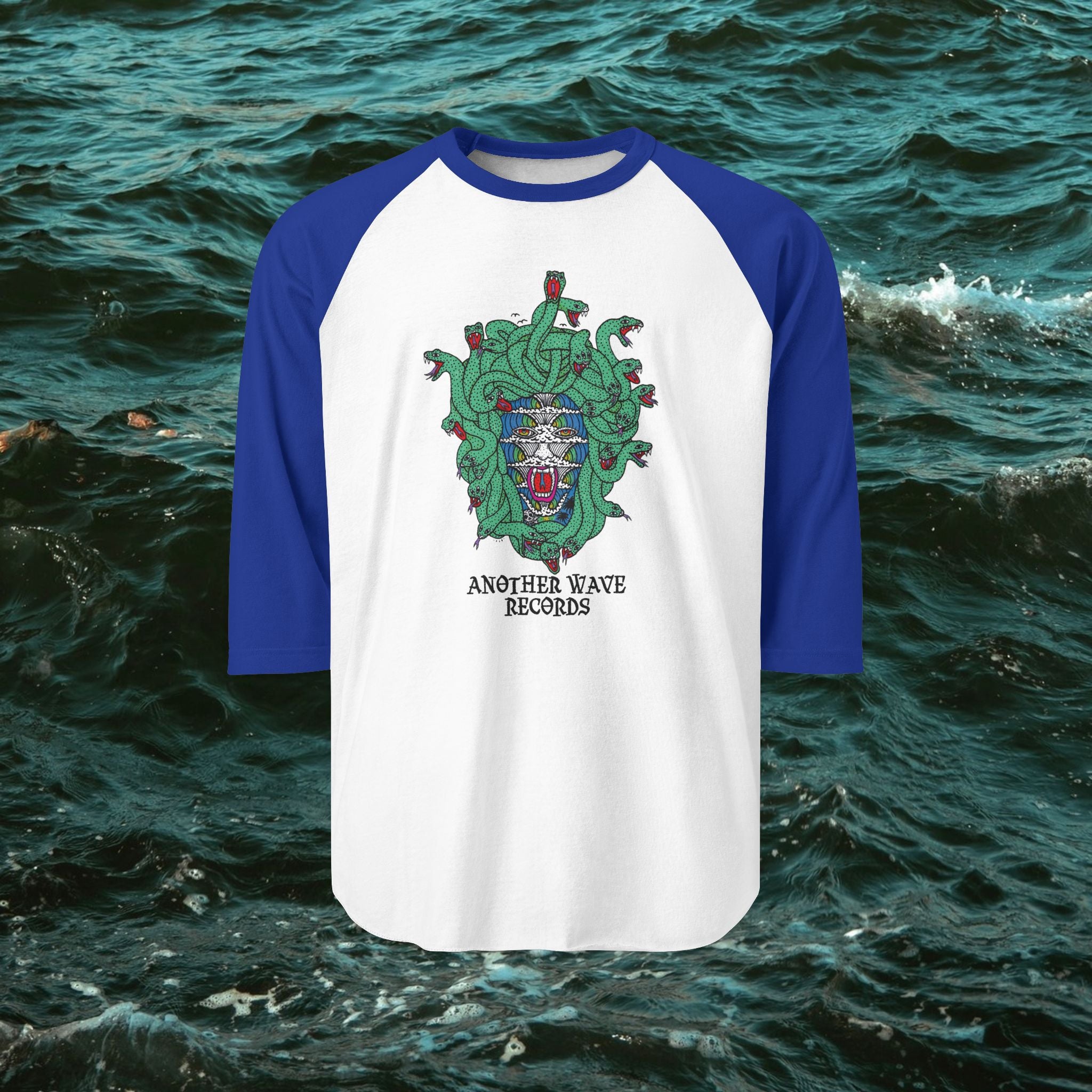 Medusa Raglan
