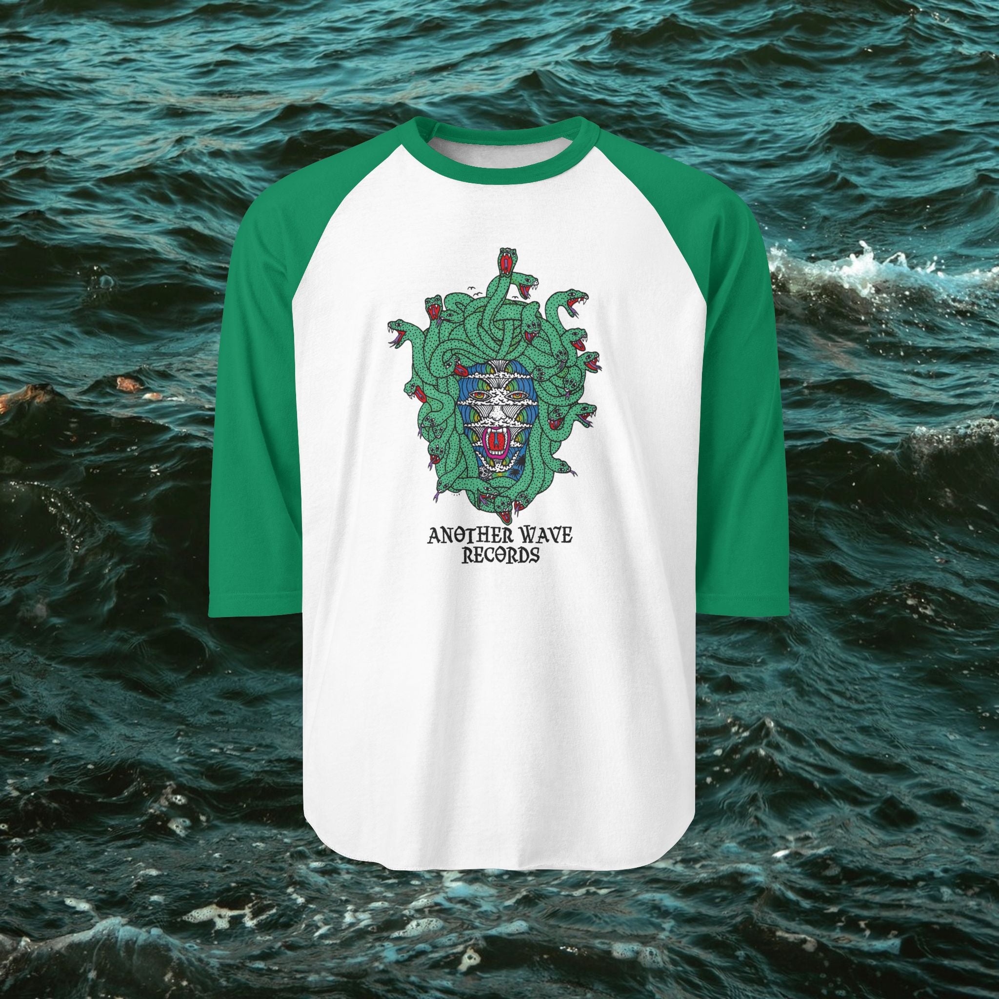 Medusa Raglan