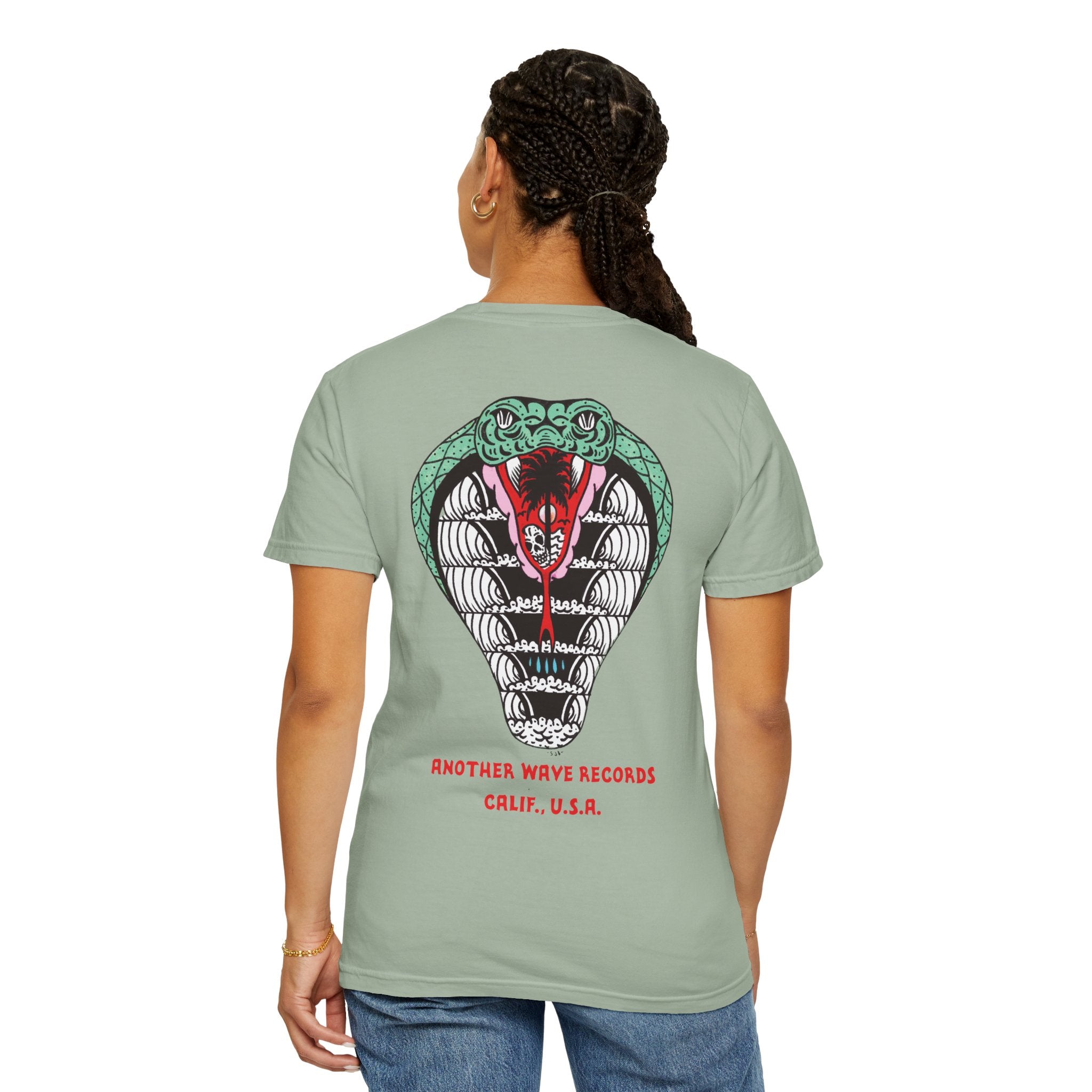 Cobra Tee