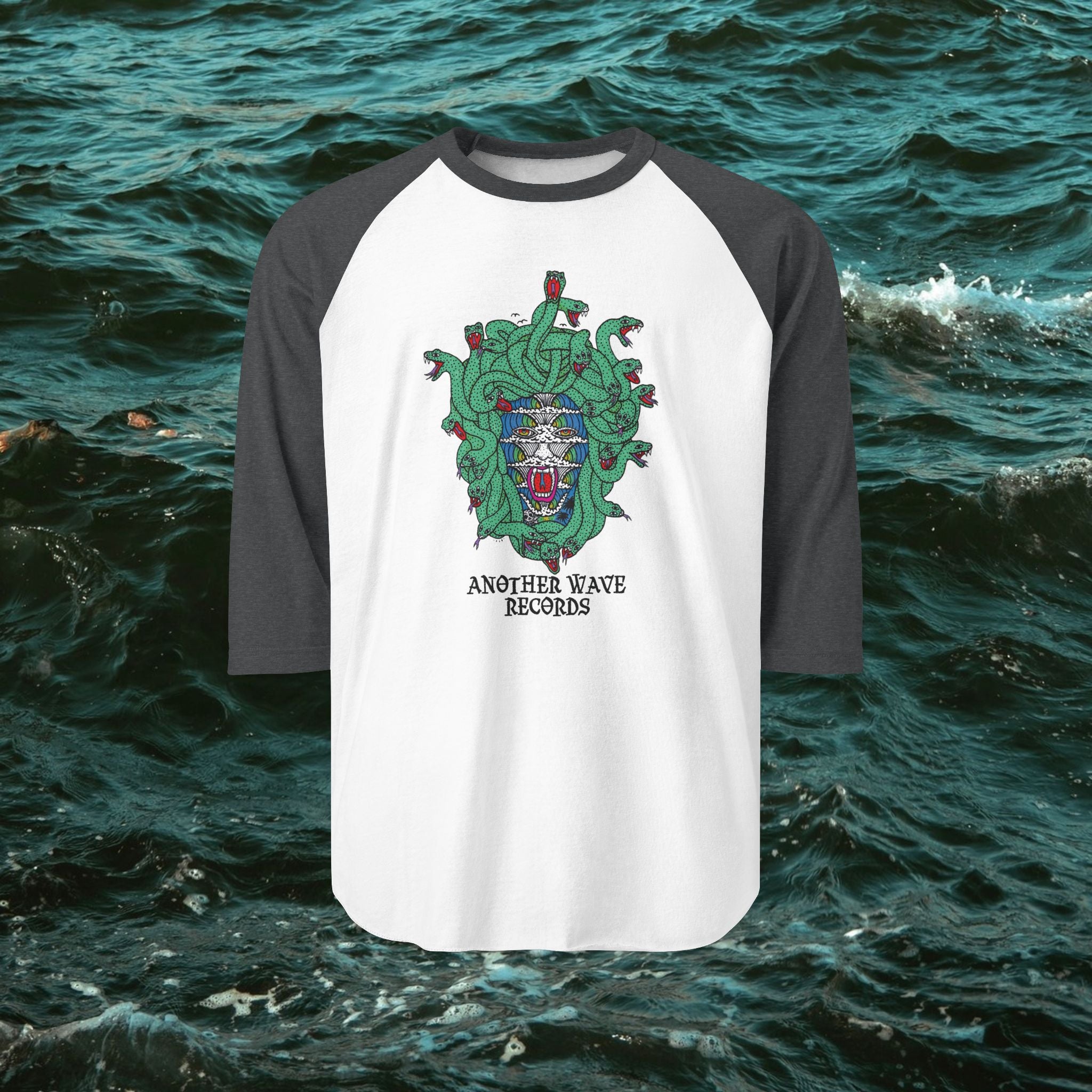 Medusa Raglan