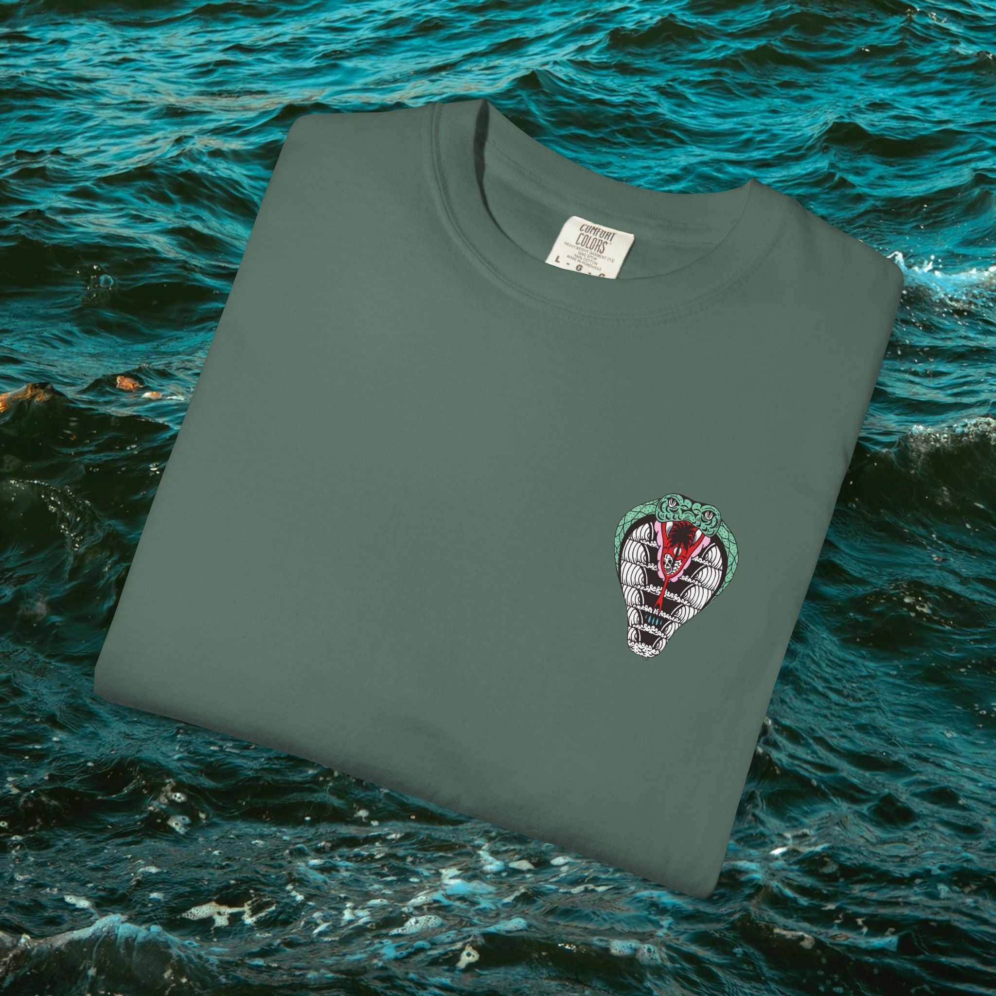 Cobra Tee