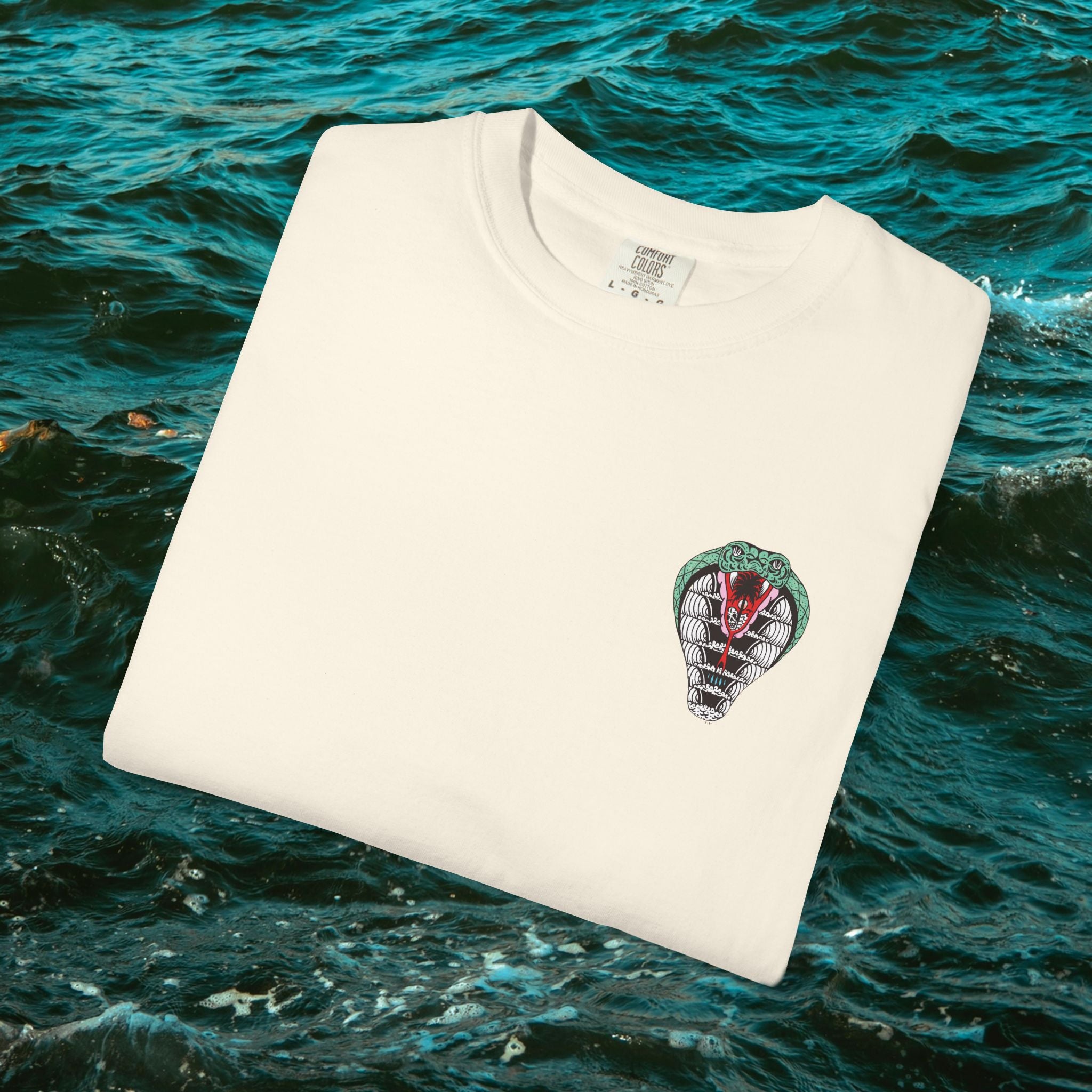 Cobra Tee